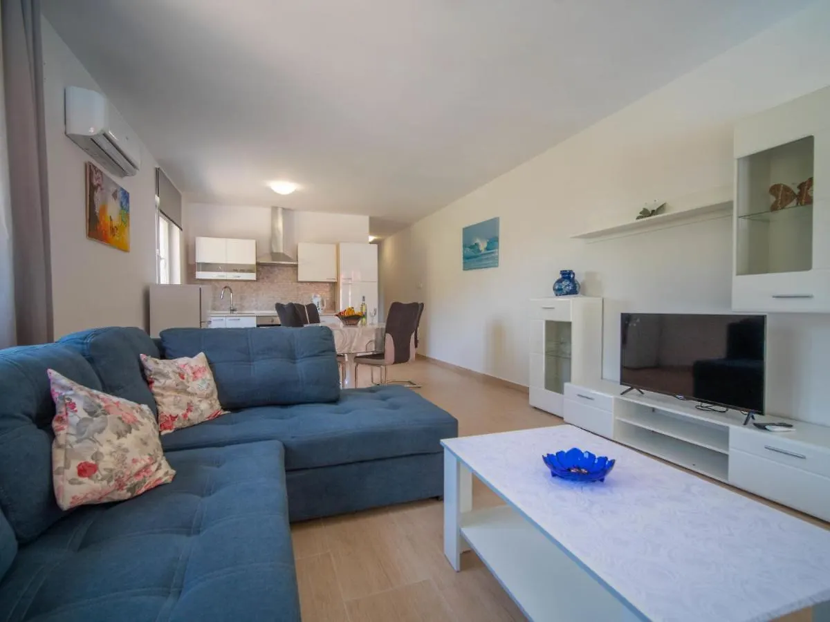 Holiday Home Olivia By Interhome Bribir  0*, Bribir (Primorje-Gorski Kotar)